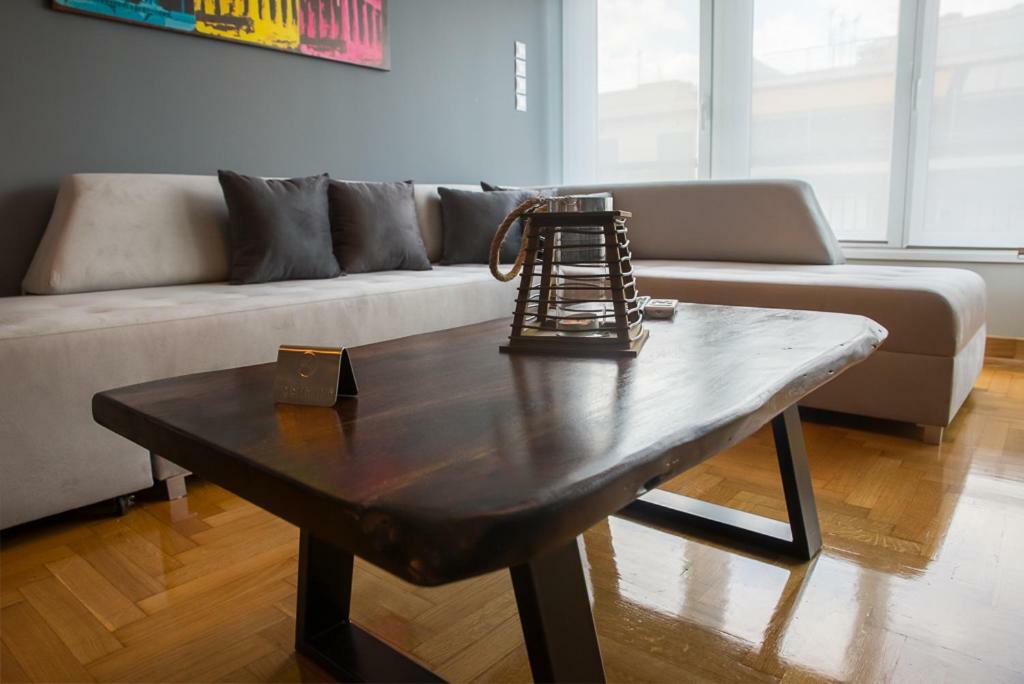 Modern & Stylish Apt At The Heart Of Apartment *