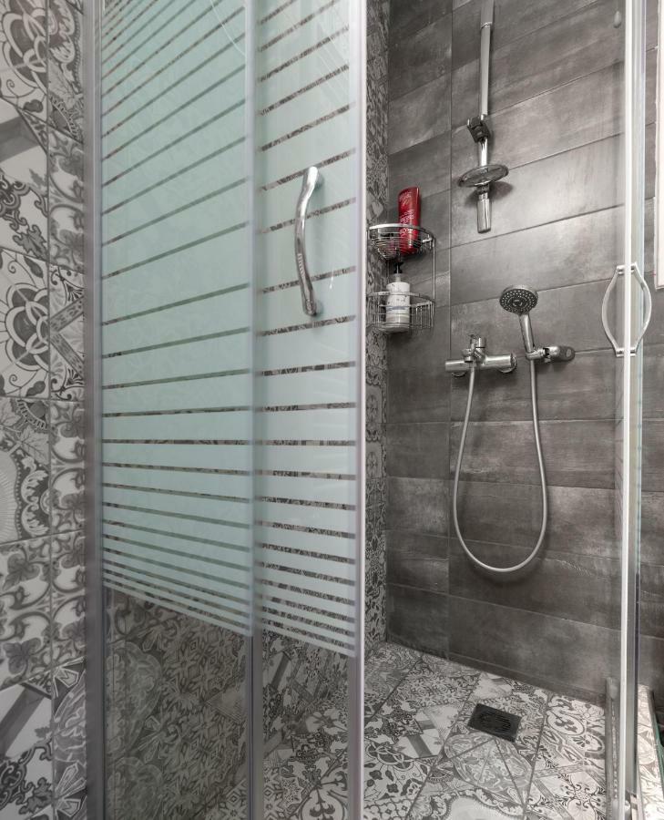 Modern & Stylish Apt At The Heart Of * Athen