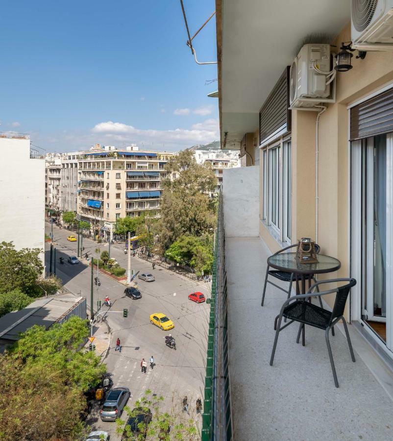 Apartment Modern & Stylish Apt At The Heart Of